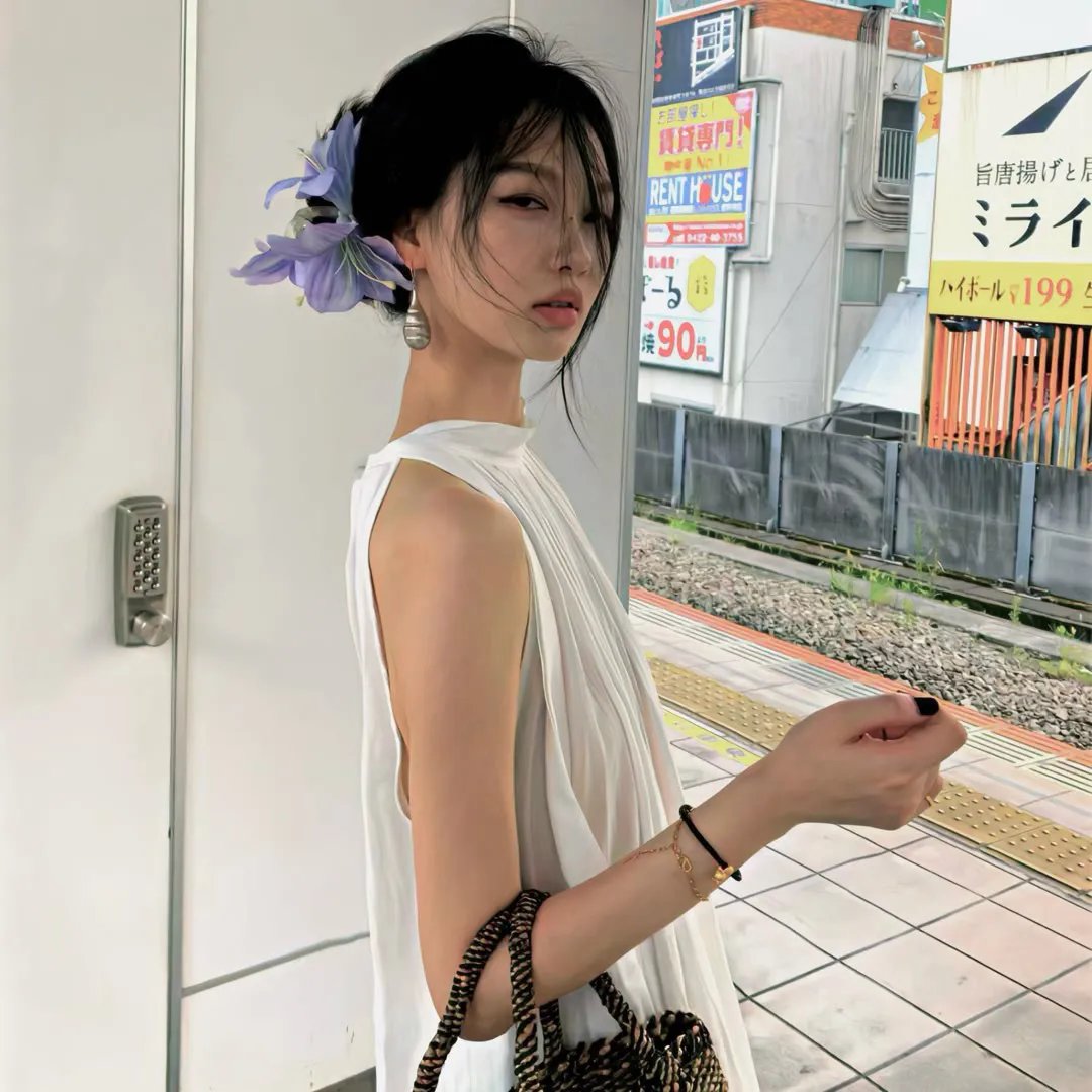 艾莉莎‧施莱辛格:战妆